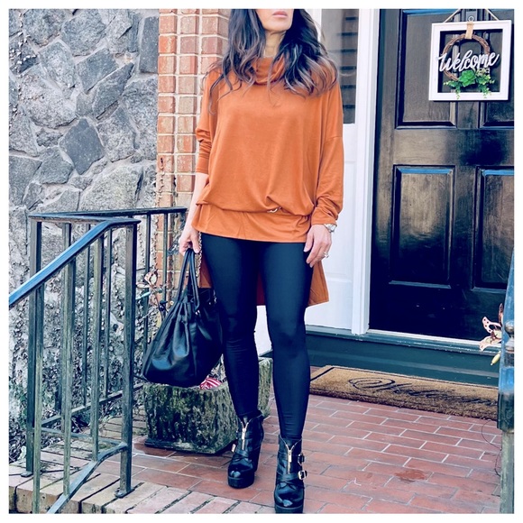 Fabulous Oversized Cozy High Low Tunic Knit Top - Picture 1 of 5